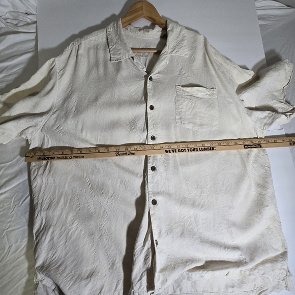 Tommy Bahama Men's Xlx 💯 Silk Cream Short Sleeve Button Shirt - Picture 4 of 10